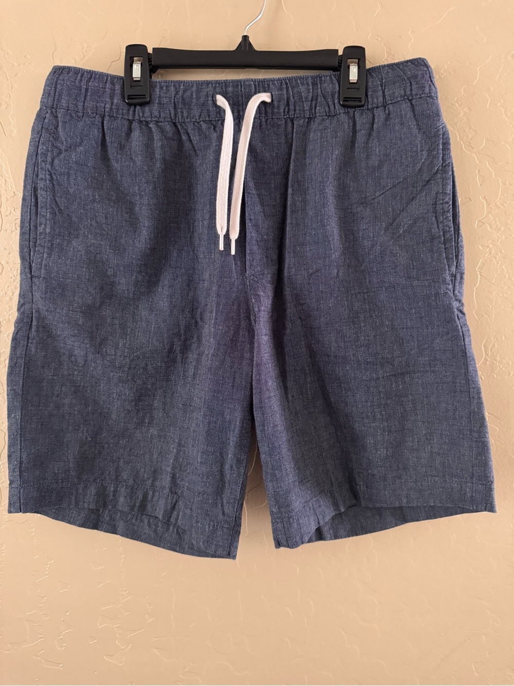H&M Men's Dark Blue Textured Shorts